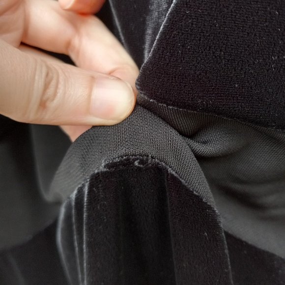 90s Vintage Minimalist Black Velvet Column Maxi Evening Gown Holiday NYE Event M - Picture 7 of 16
